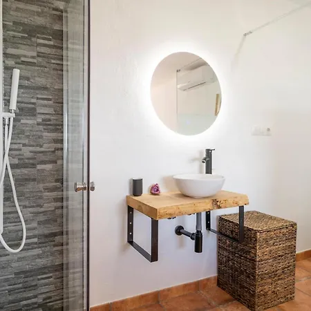 3 Bedroom Beautiful In *